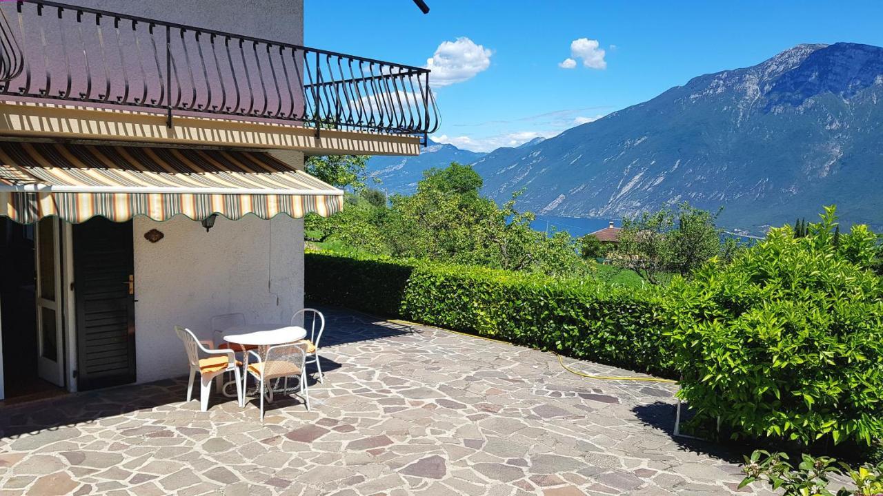 Country House Casa Marisa Garden And Lake View By Garda Domus Mea Tremosine Eksteriør billede