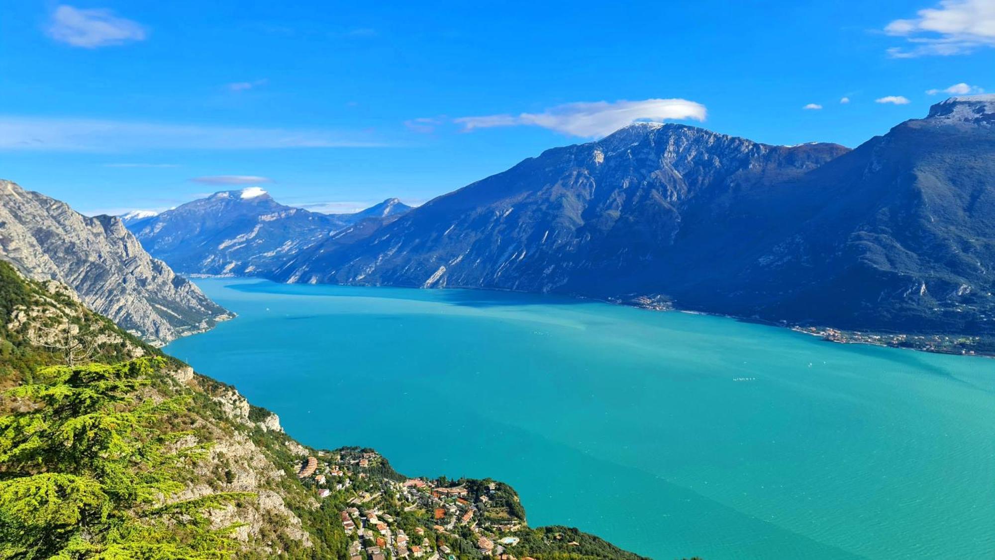 Country House Casa Marisa Garden And Lake View By Garda Domus Mea Tremosine Eksteriør billede