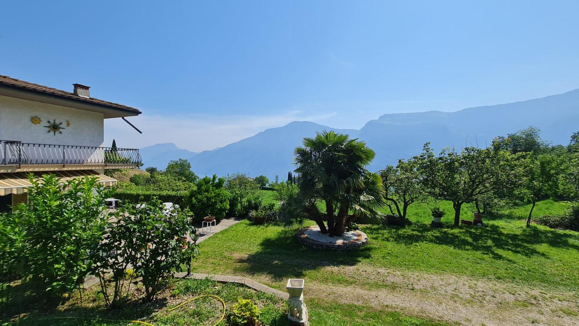 Country House Casa Marisa Garden And Lake View By Garda Domus Mea Tremosine Eksteriør billede